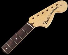 099-5700-921 - Fender USA 70's Stratocaster Rosewood Neck 9.5'' Radius 22 Frets